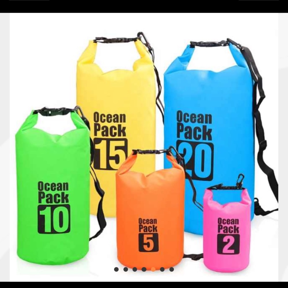 Waterproof Backpack NEW - Picture 2 of 5